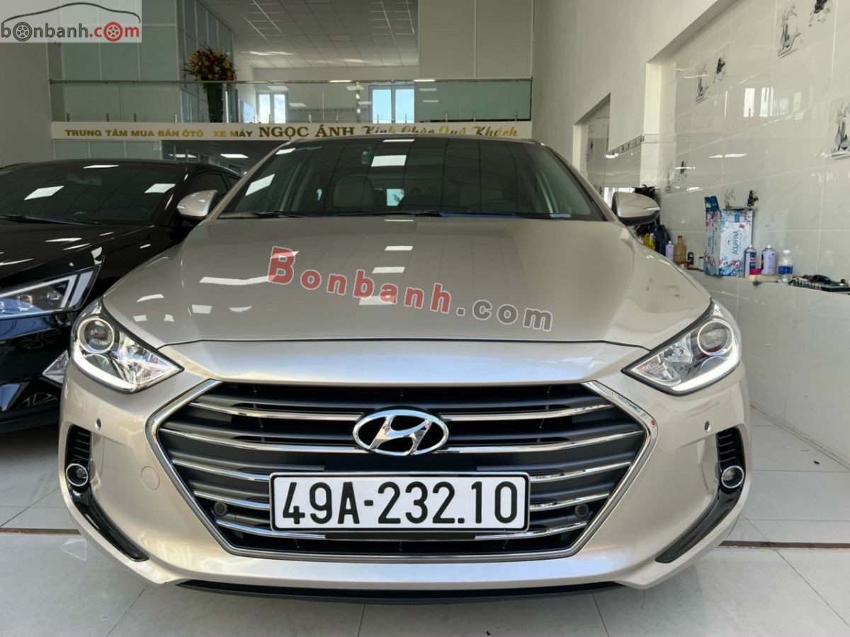 Hyundai Elantra 2.0 AT 2018