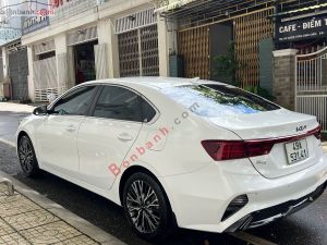 Xe Kia K3 Premium 2.0 AT 2022