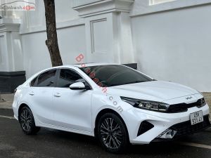 Xe Kia K3 Premium 2.0 AT 2022