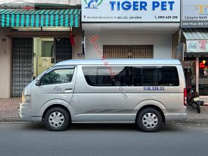 Xe Toyota Hiace Super Wagon 2.7 2009