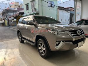 Xe Toyota Fortuner 2.4G 4x2 AT 2019