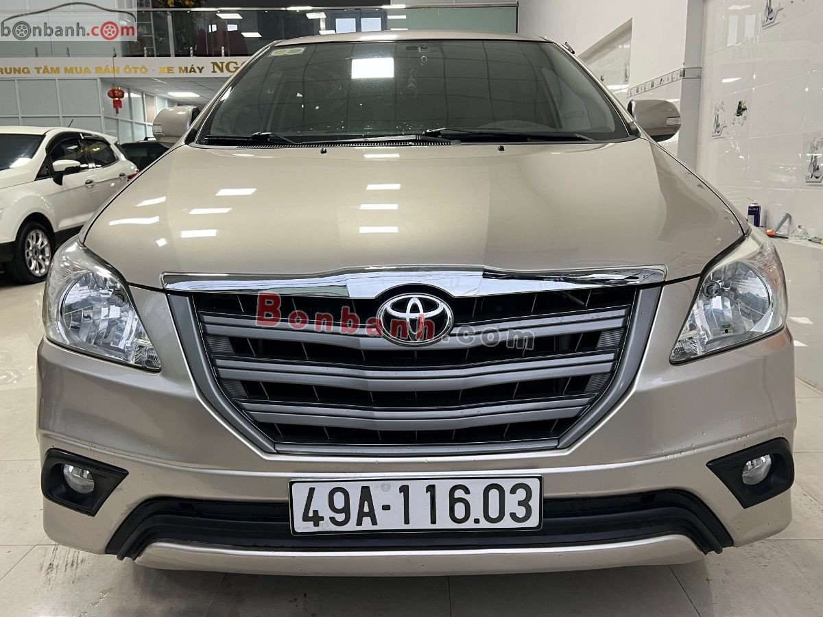 Toyota Innova 2.0G 2015