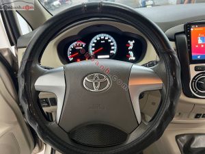 Xe Toyota Innova 2.0G 2015