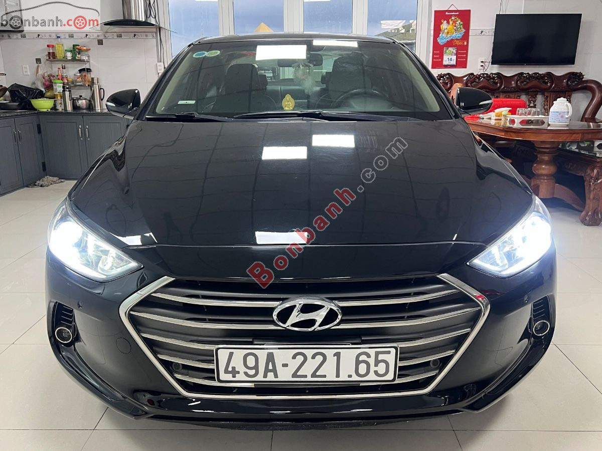 Hyundai Elantra 2.0 AT 2018