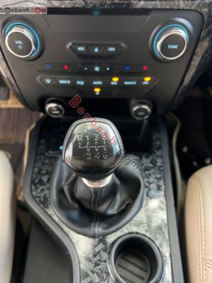 Xe Ford Everest Ambiente 2.0 4x2 MT 2019