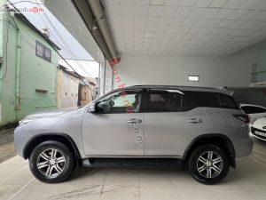 Xe Toyota Fortuner 2.4G 4x2 MT 2017