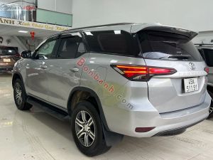Xe Toyota Fortuner 2.4G 4x2 MT 2017