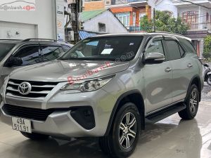 Xe Toyota Fortuner 2.4G 4x2 MT 2017