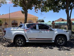 Xe Mitsubishi Triton 4x2 AT Mivec 2021