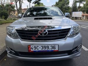 Xe Toyota Fortuner 2.5G 2015