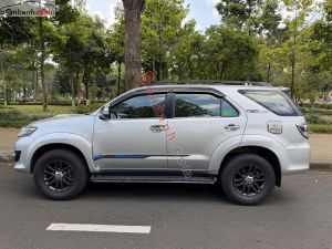 Xe Toyota Fortuner 2.5G 2015