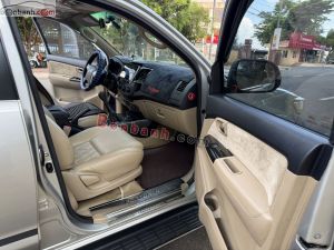 Xe Toyota Fortuner 2.5G 2015