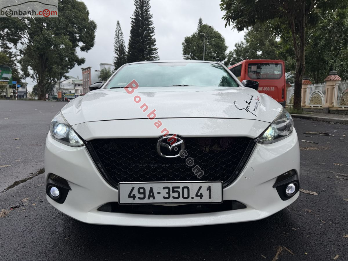 Mazda 3 1.5 AT 2016