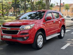 Xe Chevrolet Trailblazer LT 2.5L 4x2 MT 2018